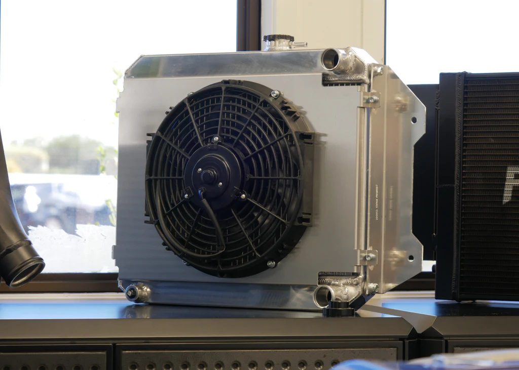 KE70 Racing Radiator with Fans + Shroud